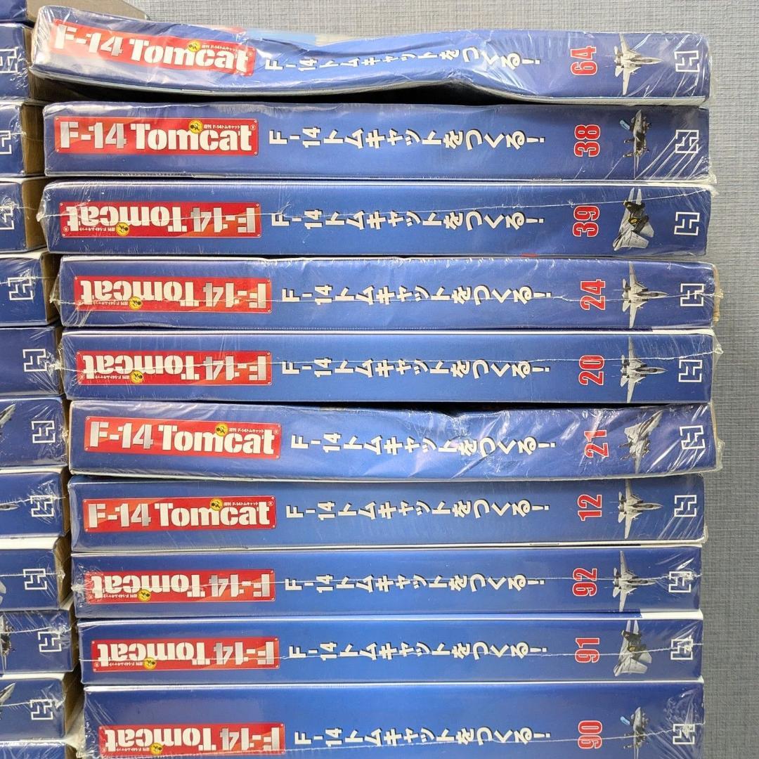 未開封品　週刊 F-14 hachette アシェット トムキャットをつくる