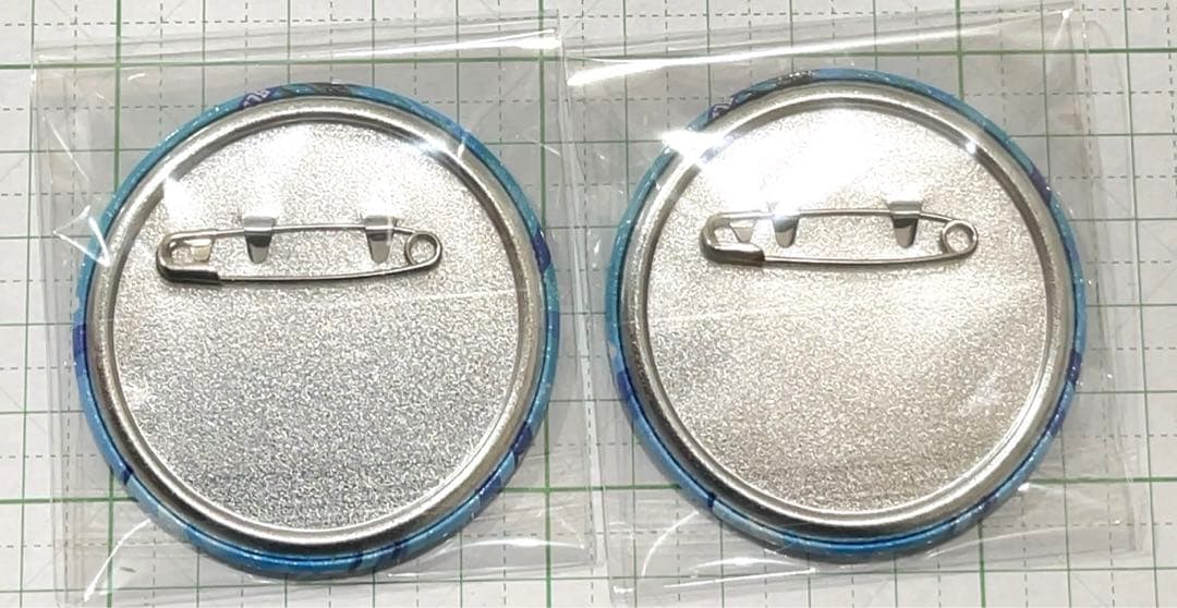 ブルーロック　糸師凛　ユニフォームナンバー　缶バッジ 2点セット