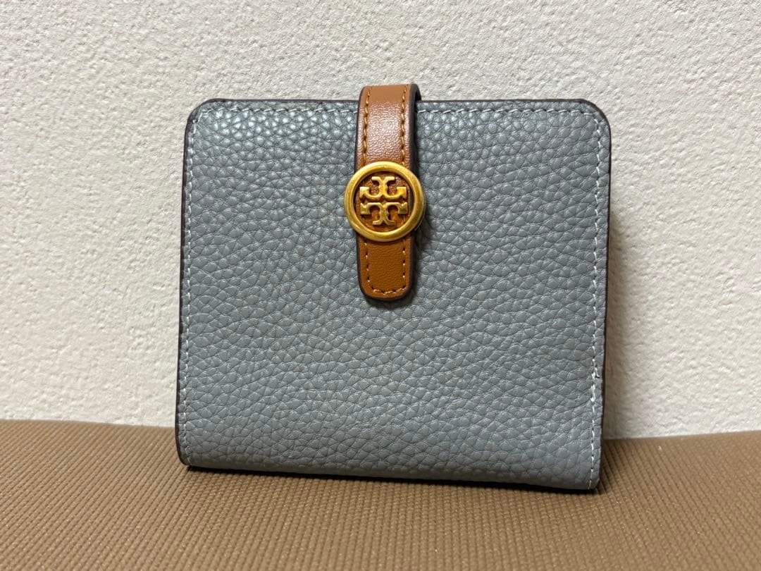 【新品】トリーバーチ　 財布 二つ折り バイカラー ミニウォレット サフィアーノ