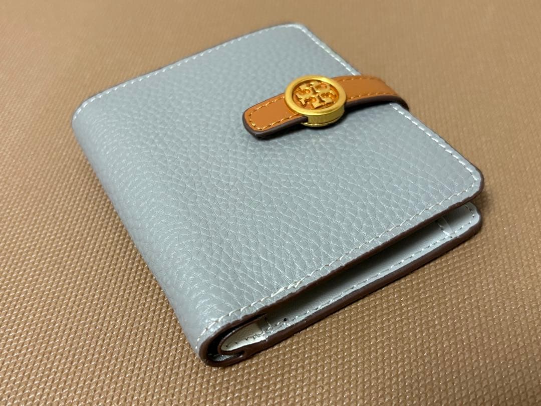 【新品】トリーバーチ　 財布 二つ折り バイカラー ミニウォレット サフィアーノ