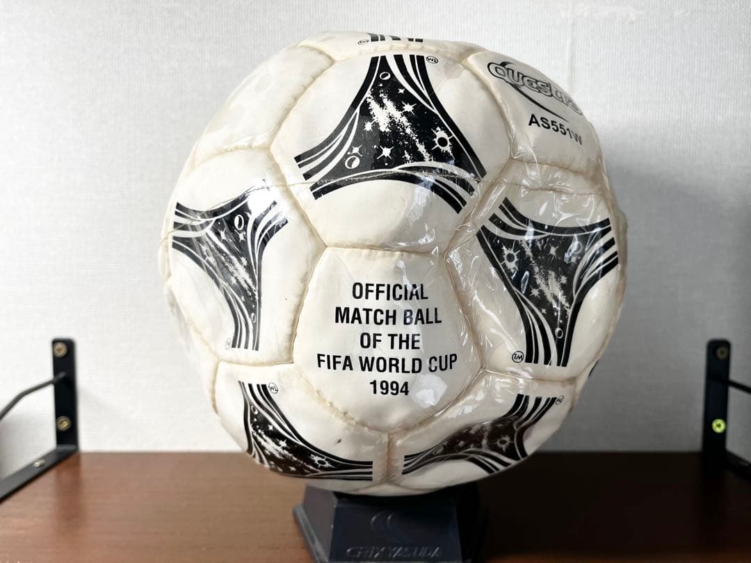 Questra AS551W サッカーボール 1994 FIFAワールドカップ