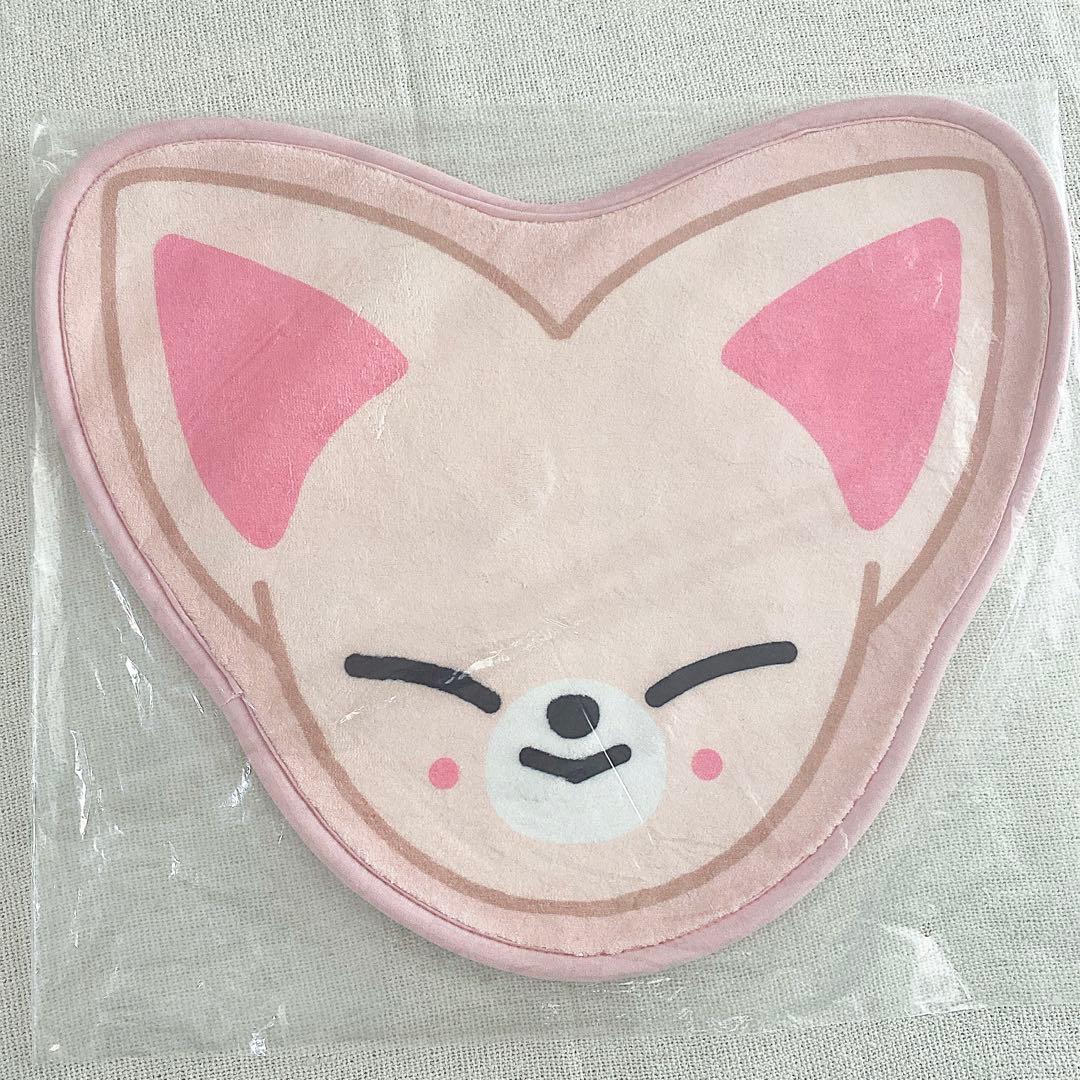 【新品】skzoo ミニカーペット