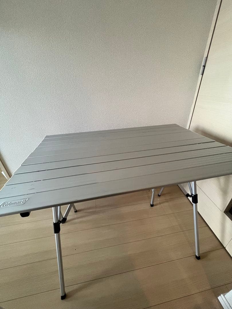 Coleman 折りたたみ式テーブル ベンチ　セット