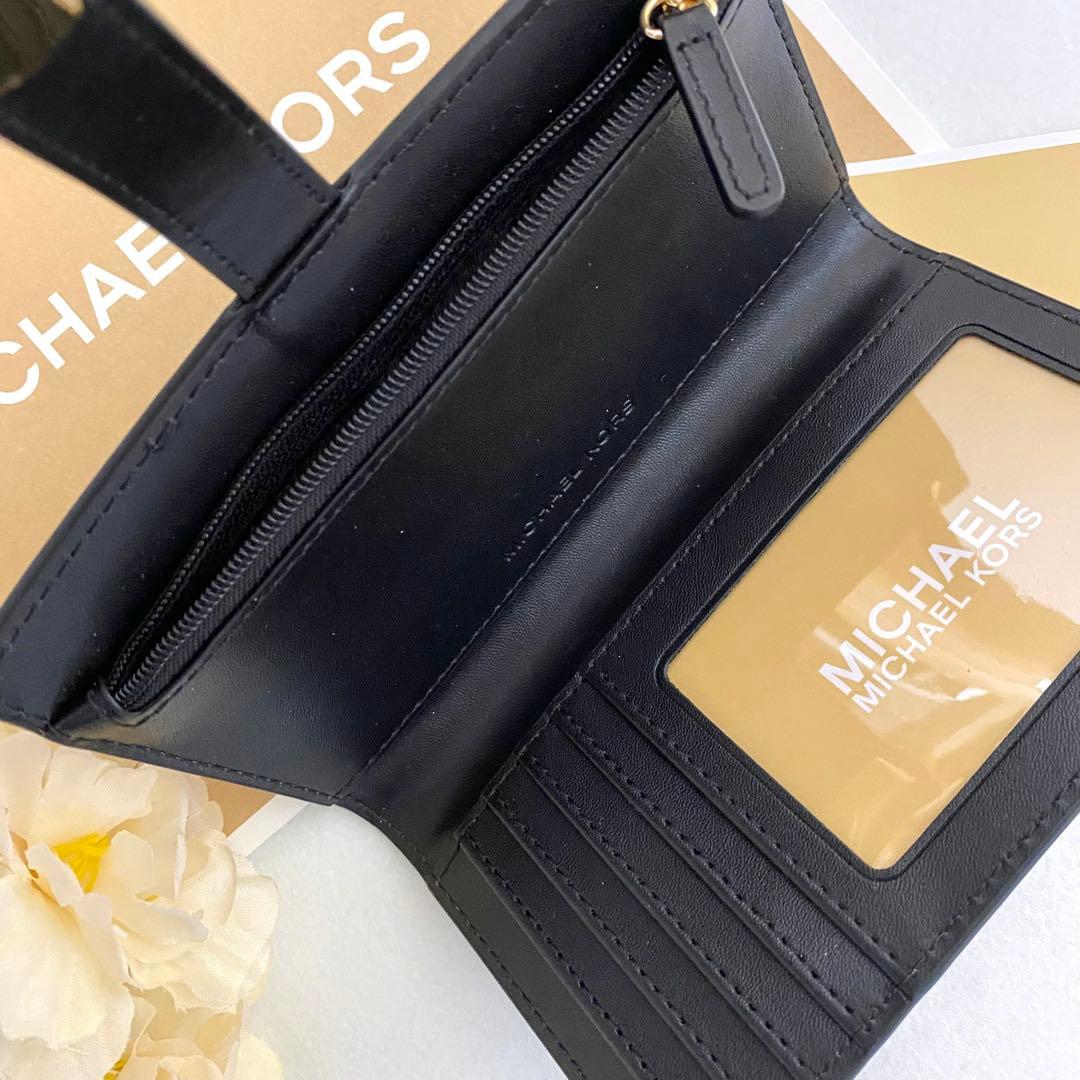 新品　正規品☆MICHAEL KORS 折り財布　ブラック　レザー　二つ折り財布