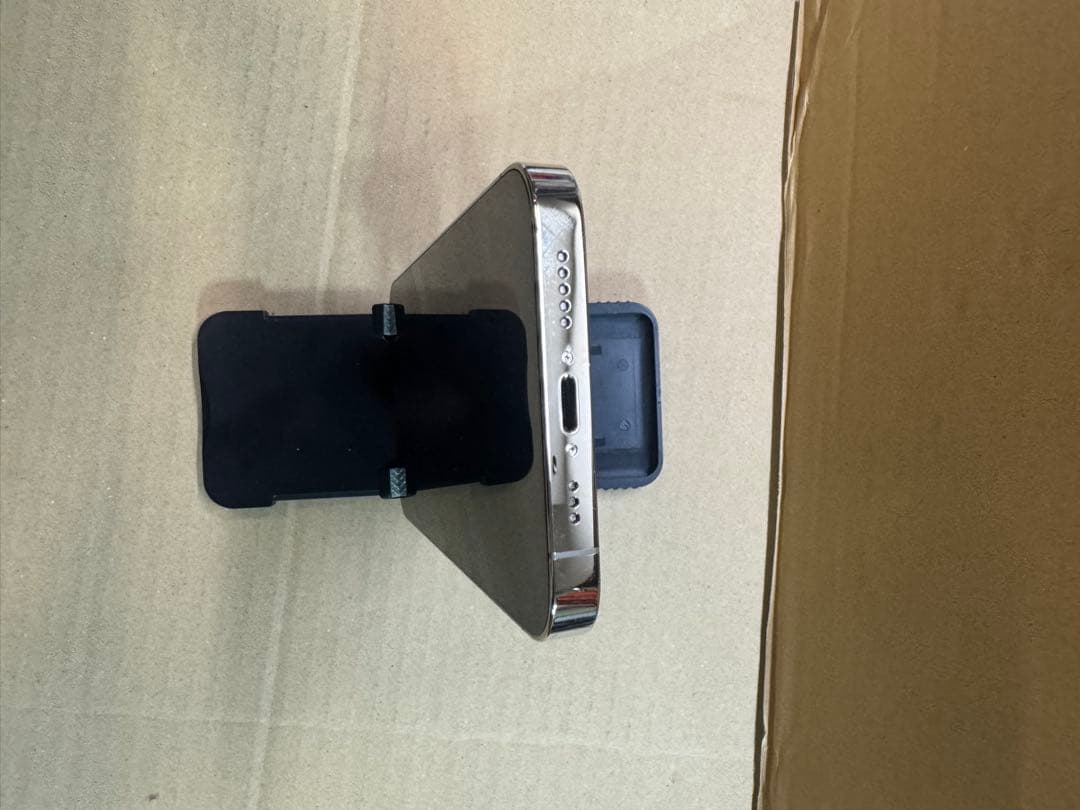 AppleStoreでバッテリー交換 美品iPhone13 PRO 128GB