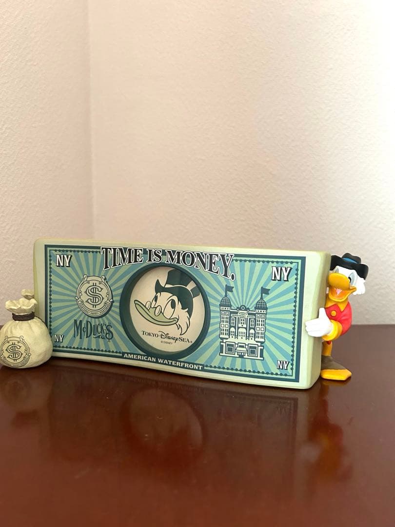 スクルージマクダック 札束 フィギュア フォトスタンド