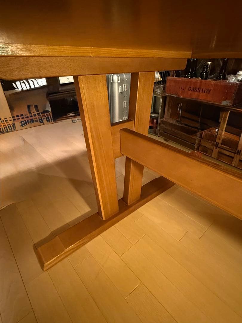 飛騨産業 ダイニングテーブル ダークブラウン 机 テーブル　キツツキマーク