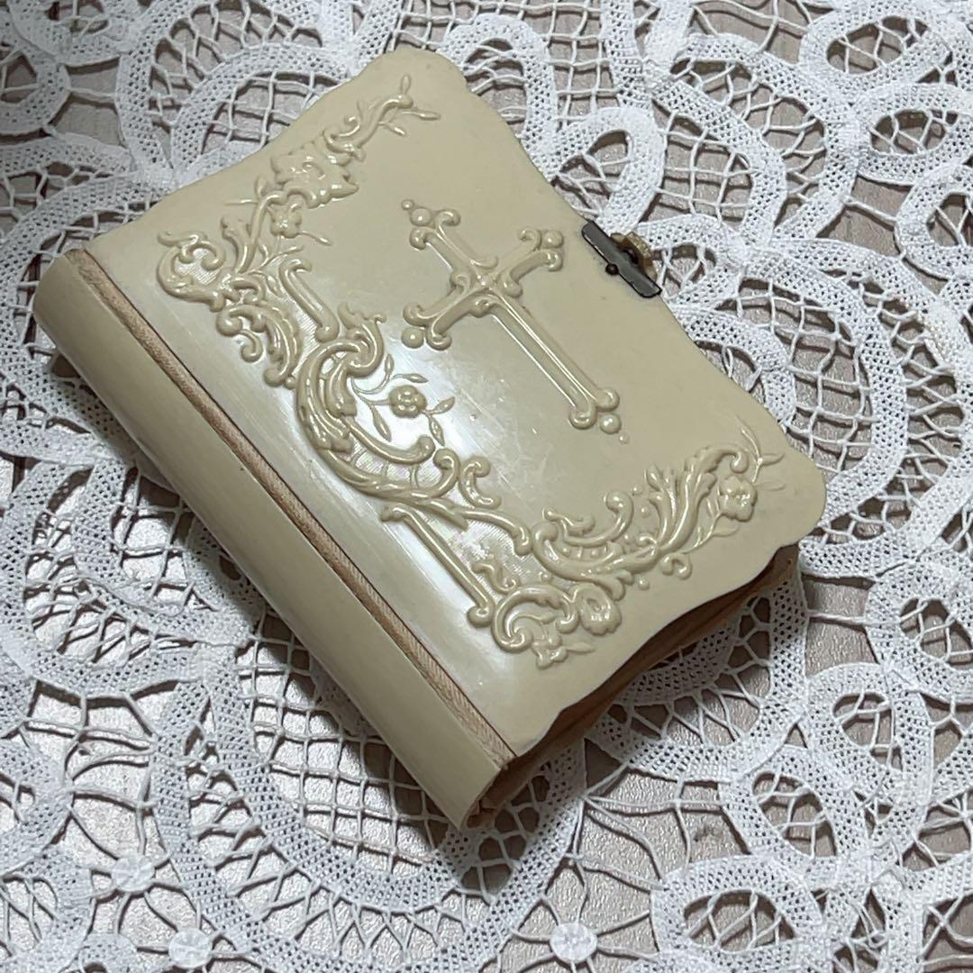 フランスアンティーク＊セルロイドのミゼル祈祷書＊十字架