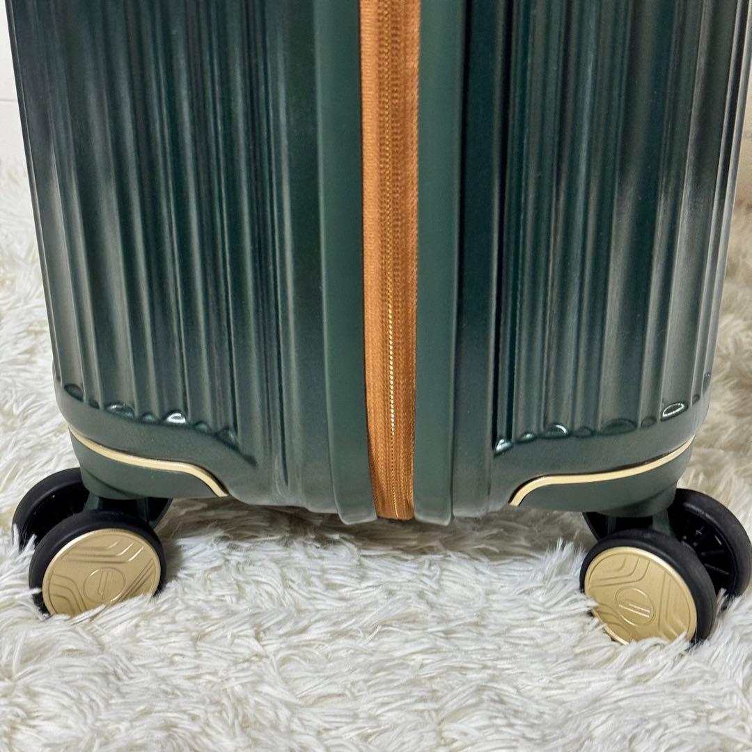 新品未使用✨hartmann キャリーケース　ノヴァクラシック　ダークグリーン