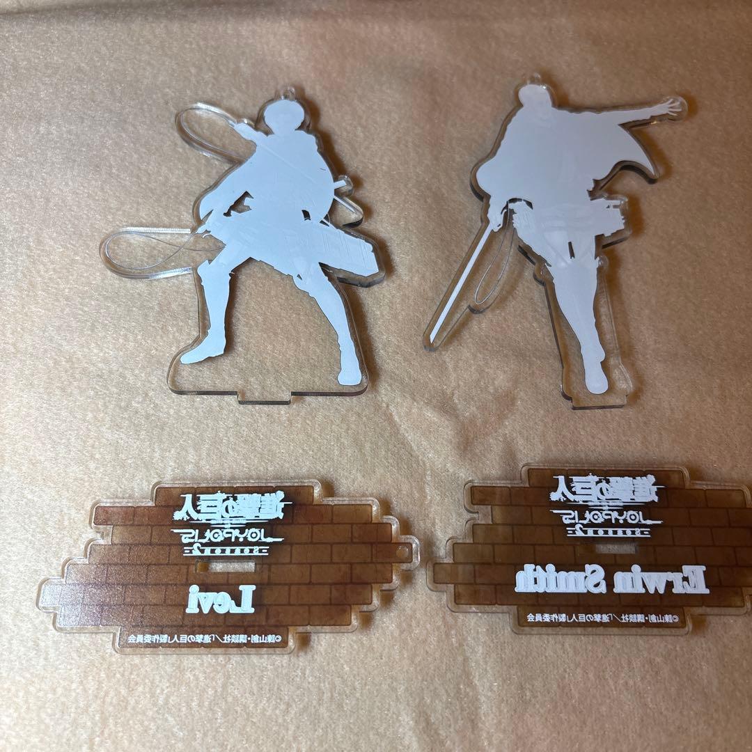 進撃の巨人　ジョイポリス　アクスタ　エルヴィン リヴァイ