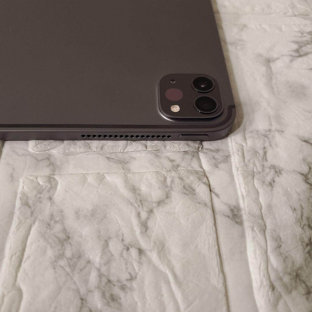226 iPad pro 12.9 4世代 256GB SIMフリー