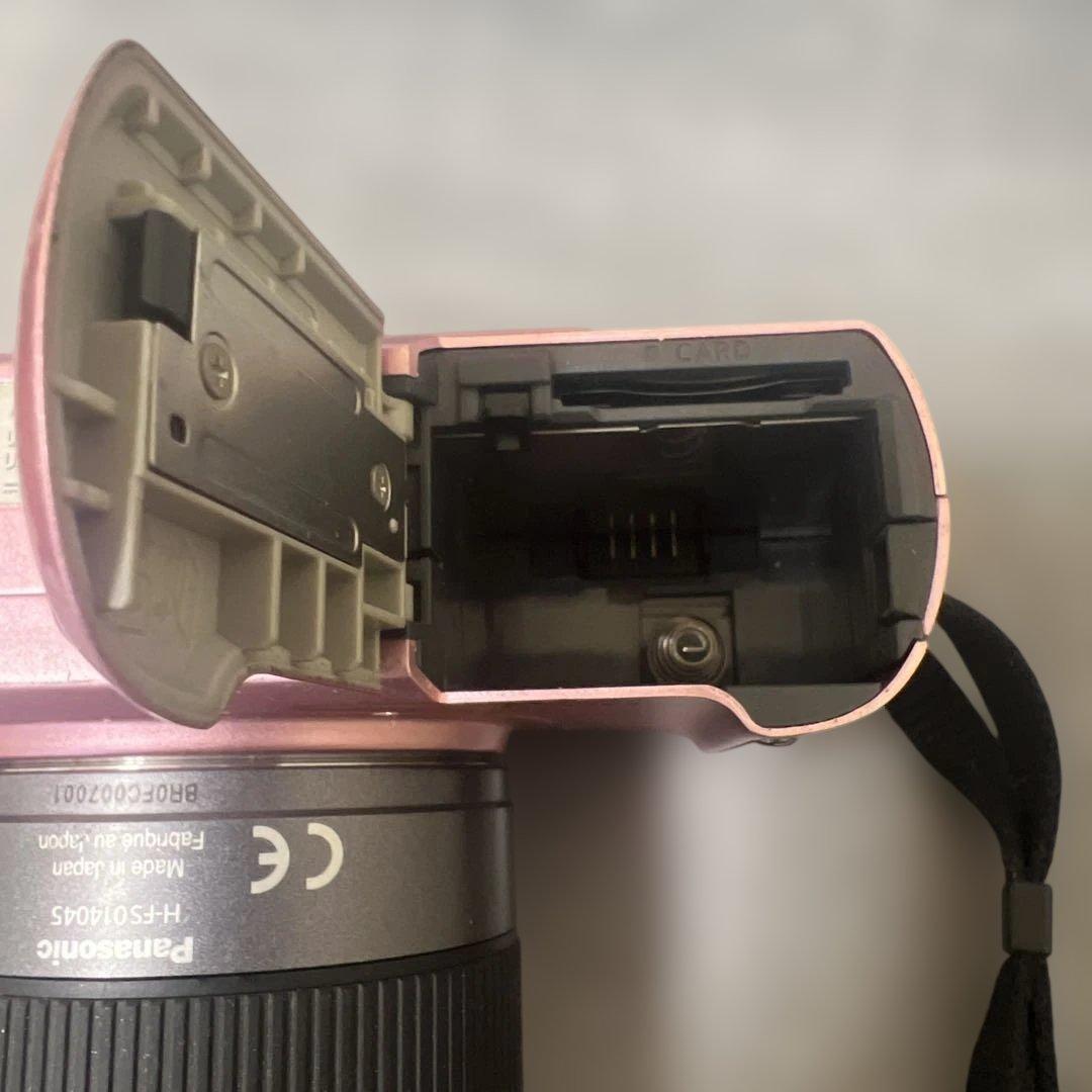 【動作未確認】Panasonic DMC-GF1 14-45mmレンズ付き