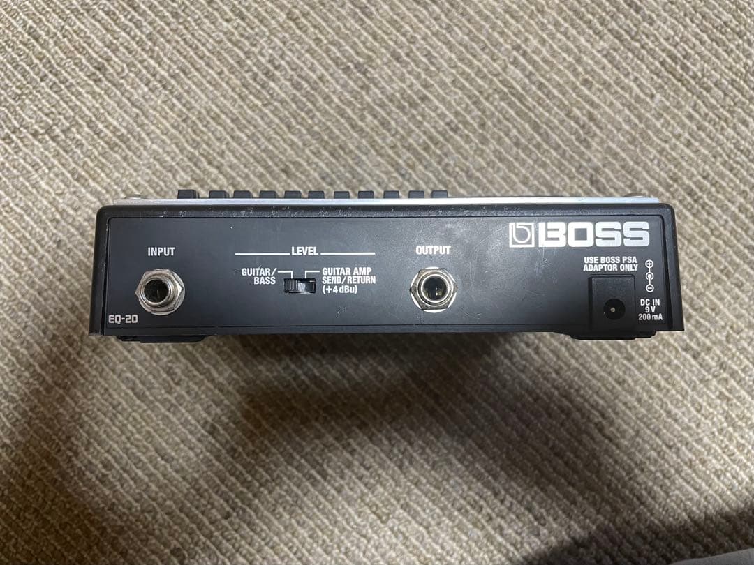 BOSS EQ-20 グラフィックイコライザー