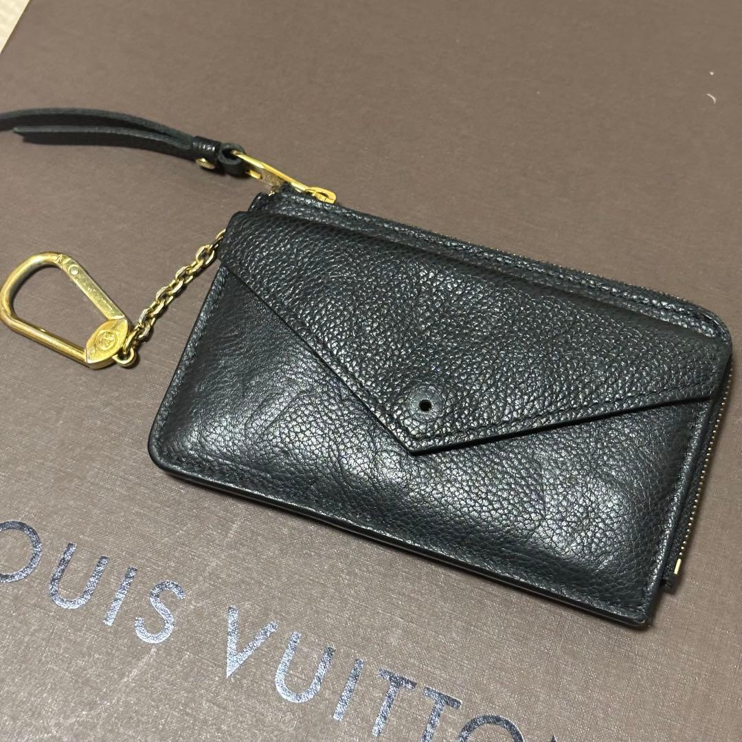 Louis Vuitton ブラック アンプラント レクト ヴェルソ