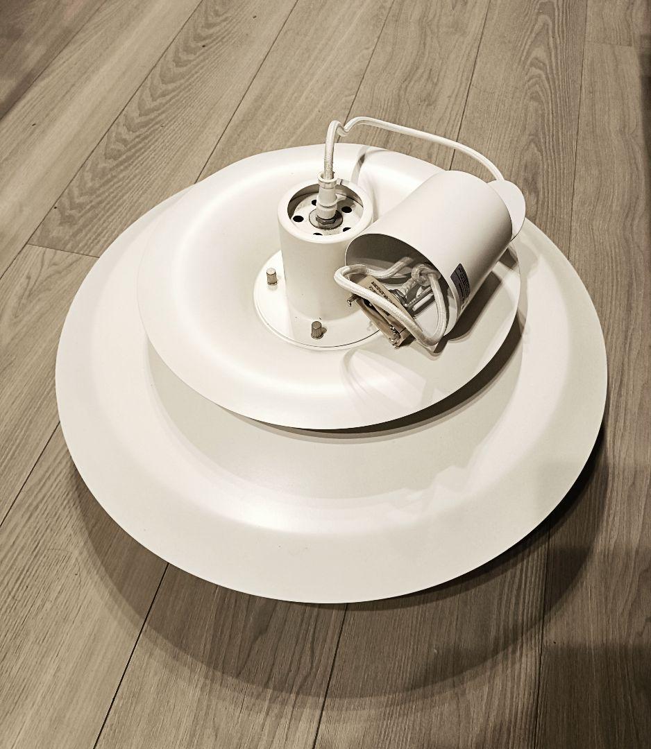 ひ*め様 北欧★ホワイトペンダントライト・ランプシェード・ポール・ヘニングセン