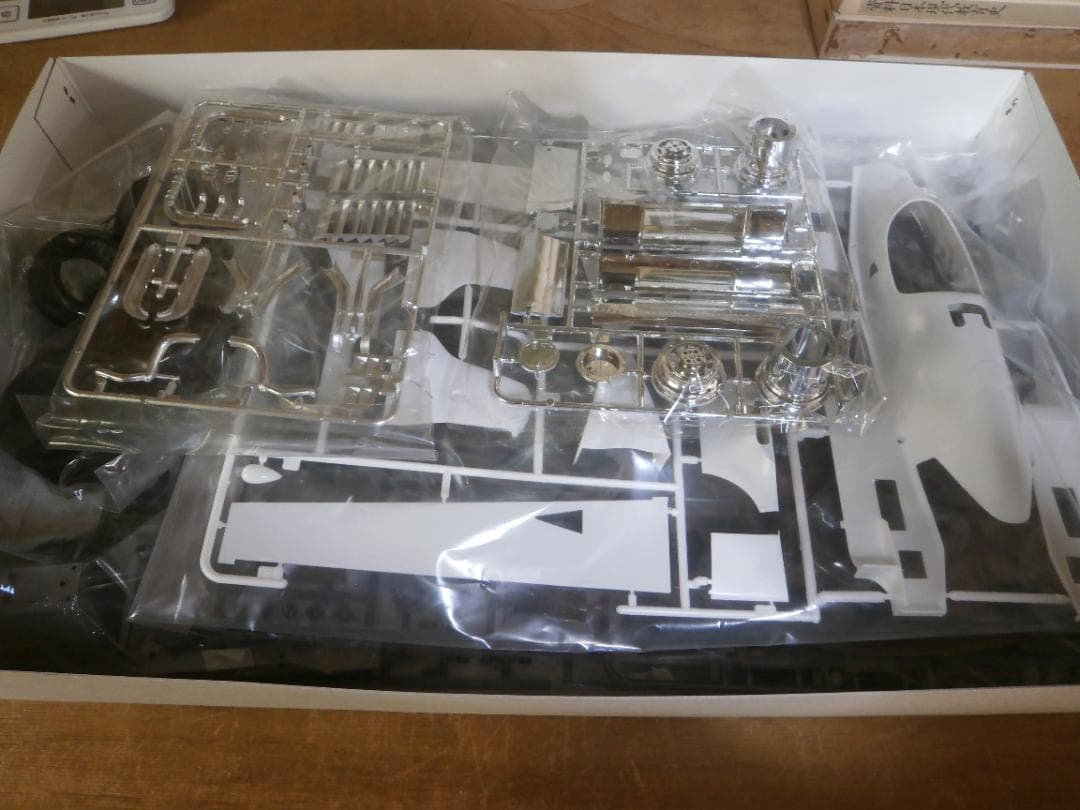 タミヤ　1/12　エッチングパーツ付　ルノーRE-20ターボ