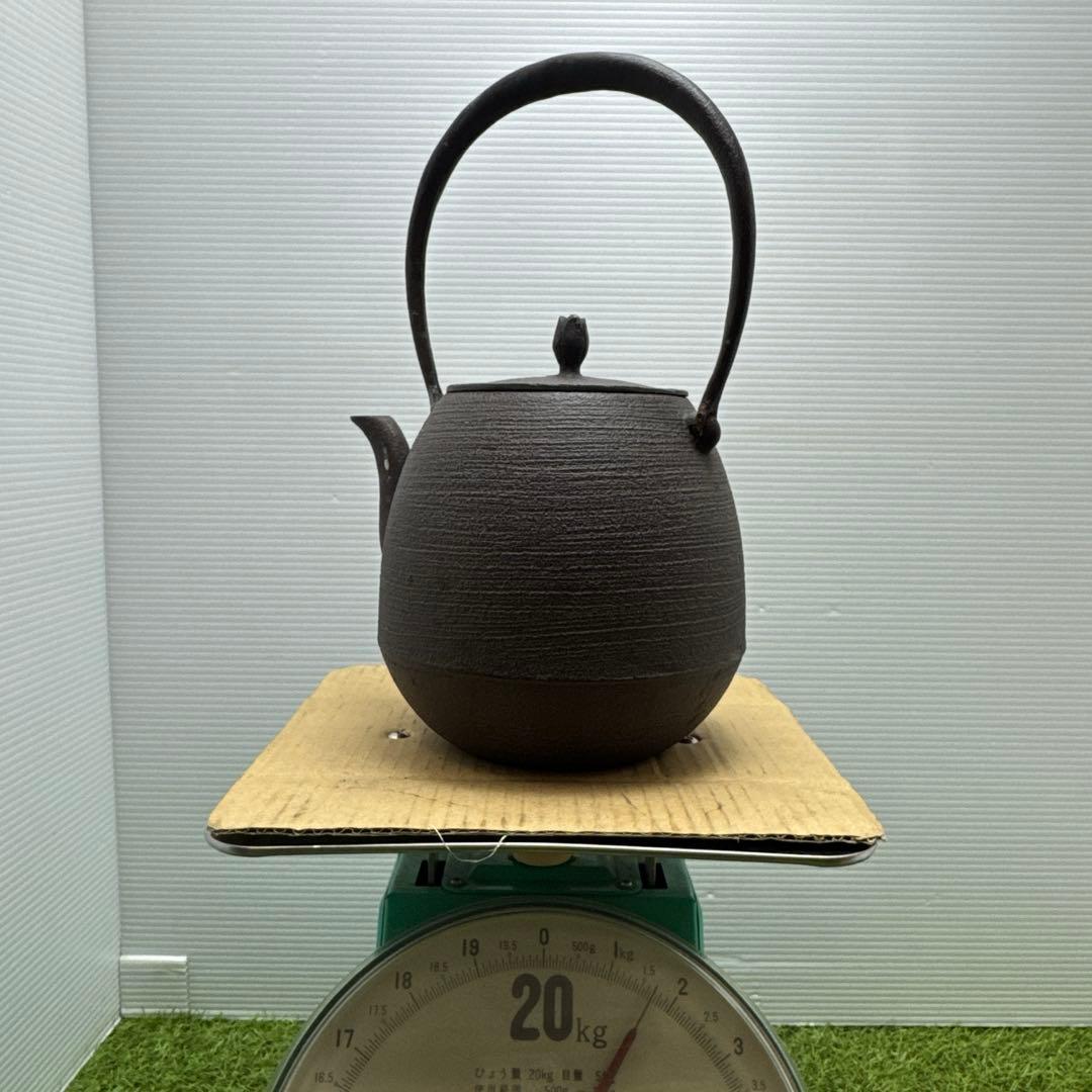 鉄瓶 在名 敬典