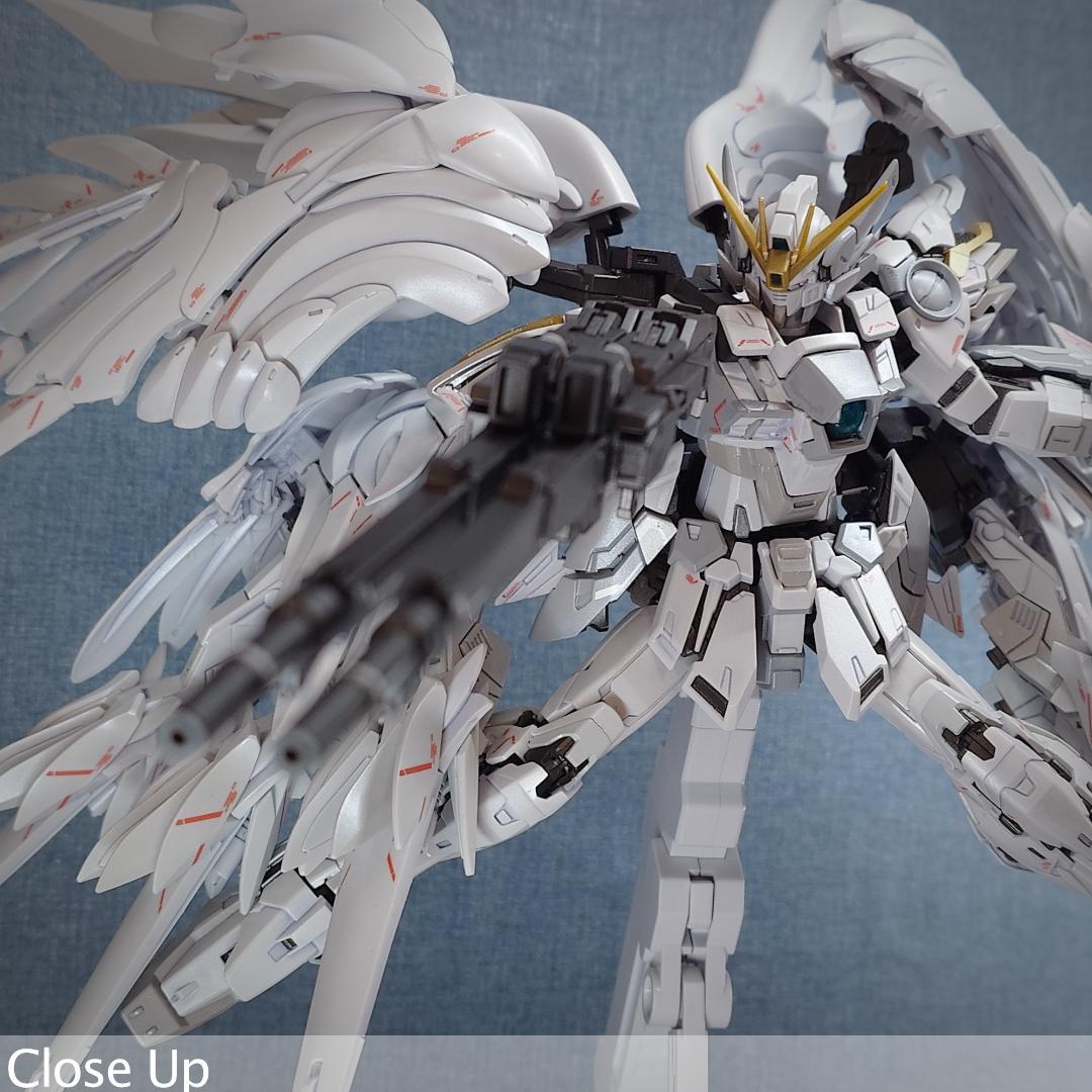 MG ウイングガンダム \" white カスタム\" パール塗装完成品