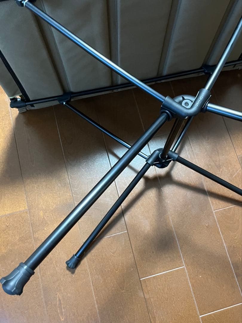 Helinox タクティカルテーブル M / コヨーテタン