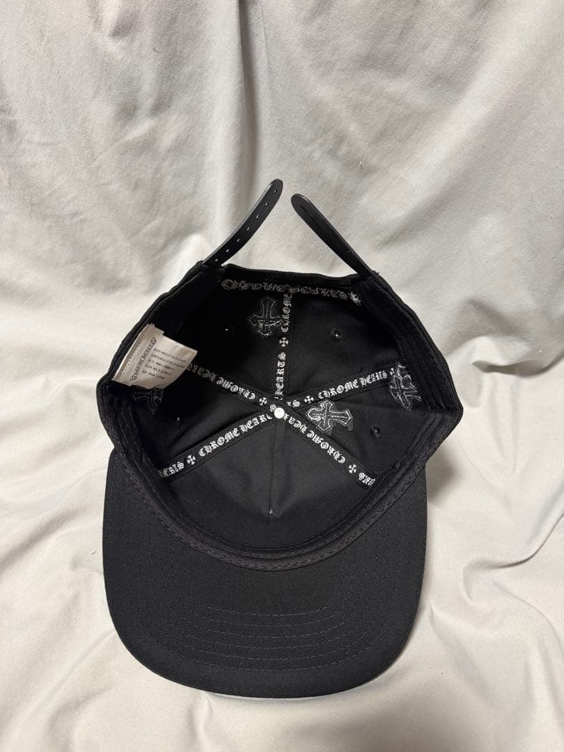ブラック クロス刺繍 ベースボールキャップ