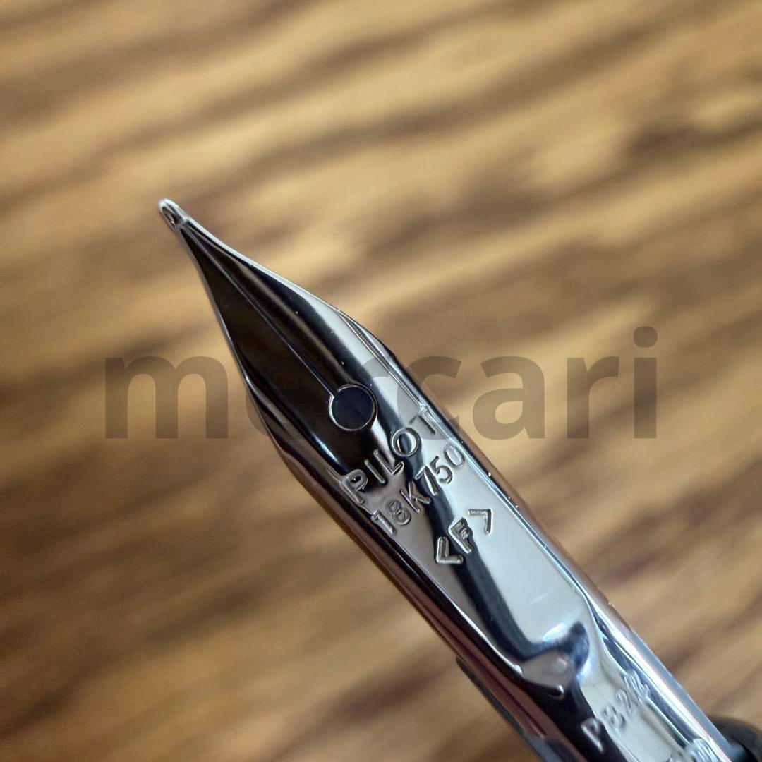 パイロット*万年筆*キャップレスフェルモ黒