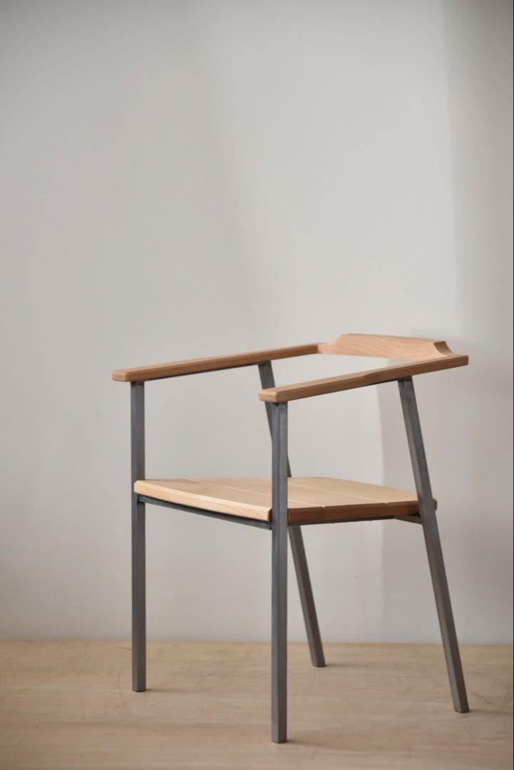 TIMBER COURT特注チェア　②