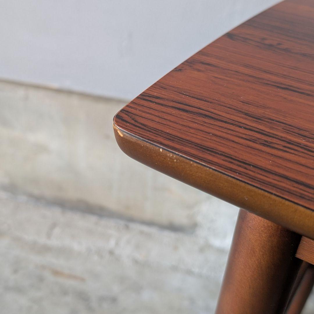 【古家具】カリモクのミッドセンチュリー調サイドテーブル　ナイトテーブル