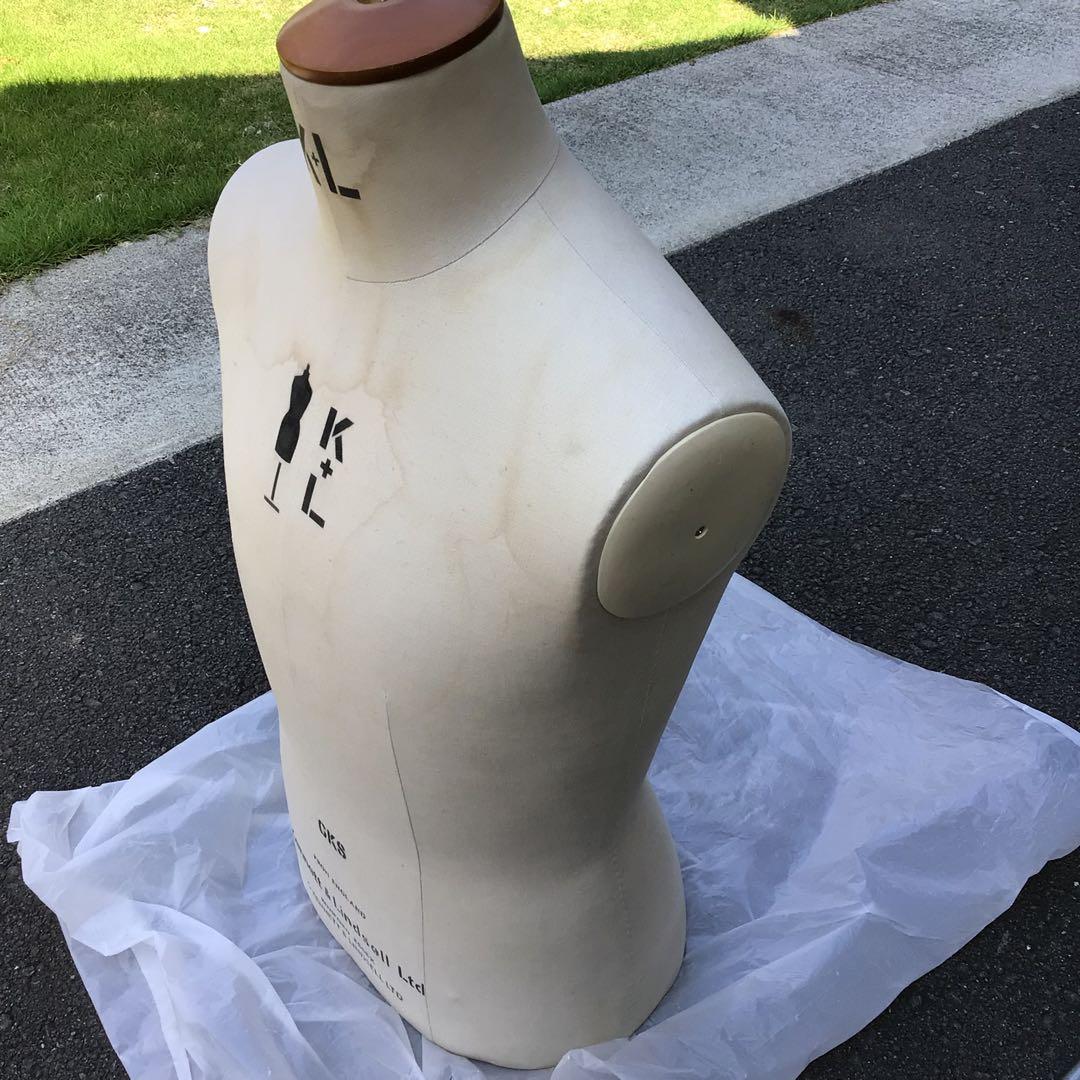 Kennett & Lindsell ケネットアンドリンゼル　マネキン　トルソー