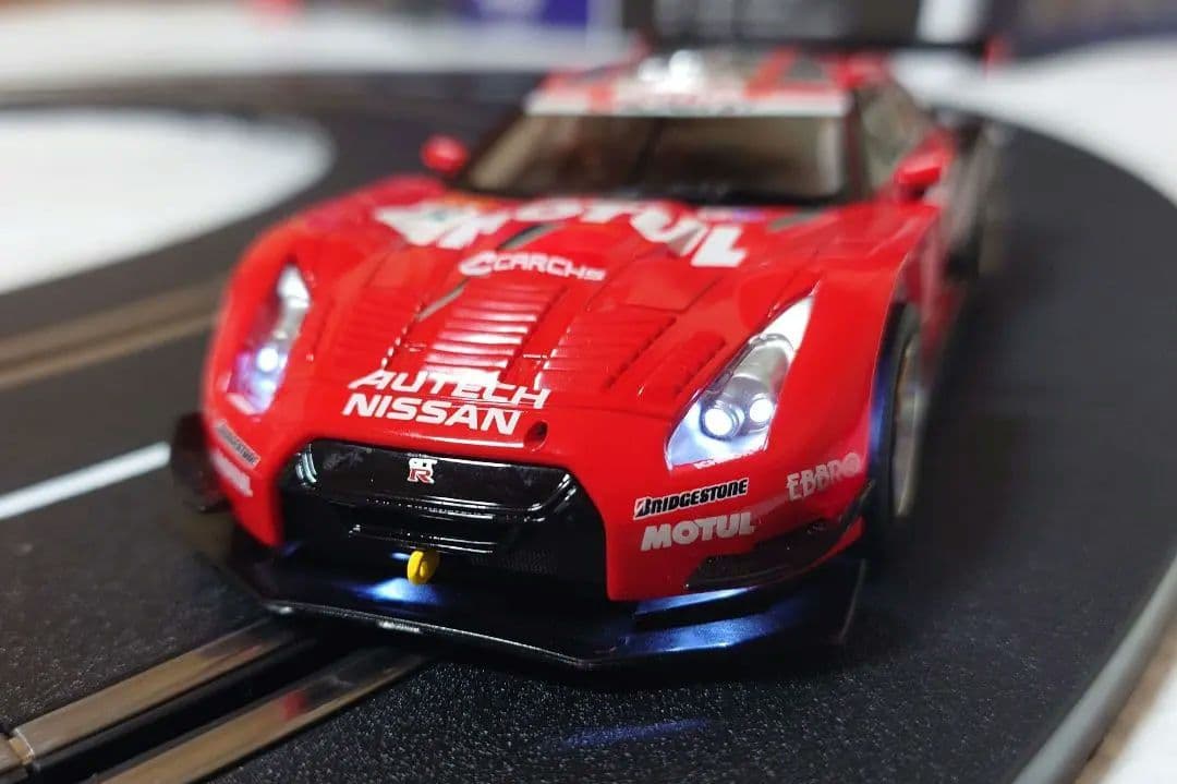 スロットカーカレラ日産GT-R GT500 NISMO MOTUL AUTECH