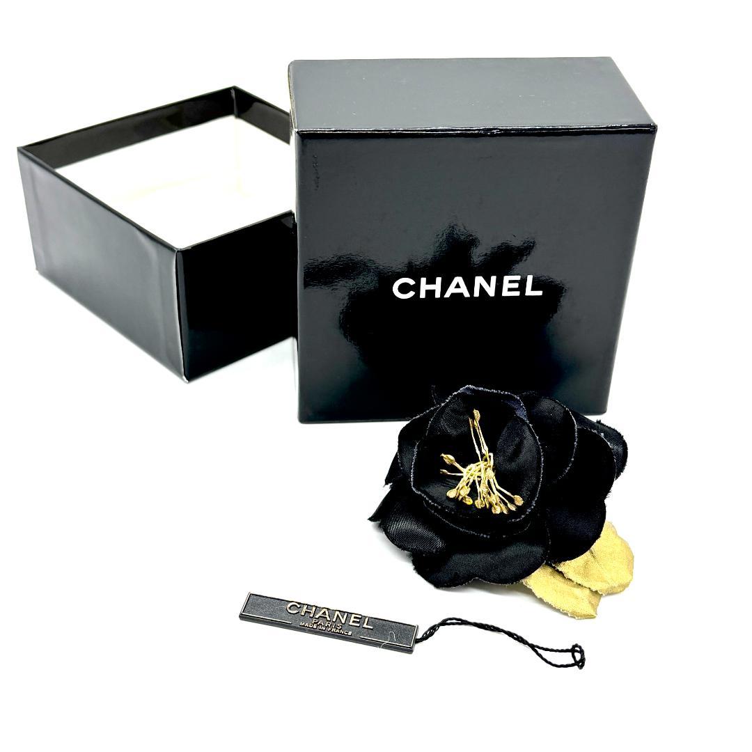 シャネル　カメリア　コサージュ　タグ、箱あり