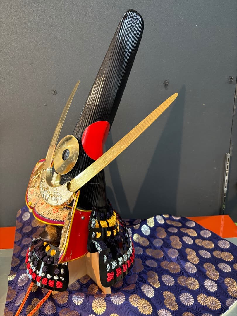 値下げ！ 鹿皮本造り　加藤清正公　特製兜　鉄製総重量6.7キロ　傾奇者　勝ち兜