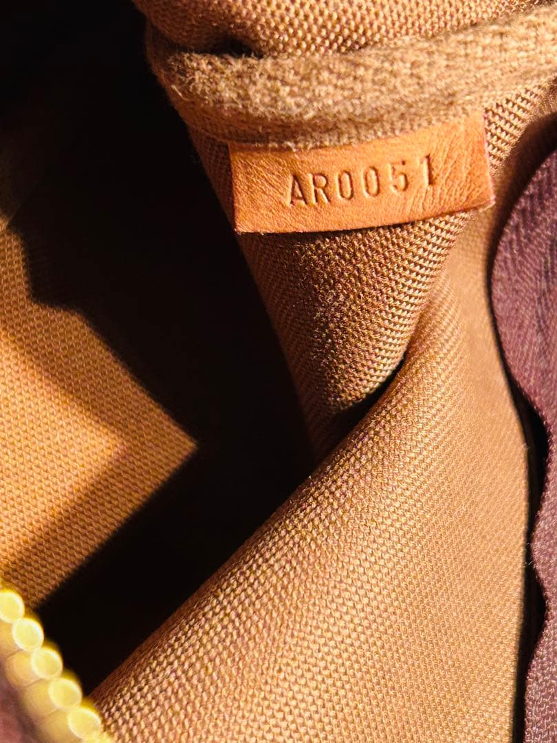 Louis Vuitton モノグラム ショルダーバッグ