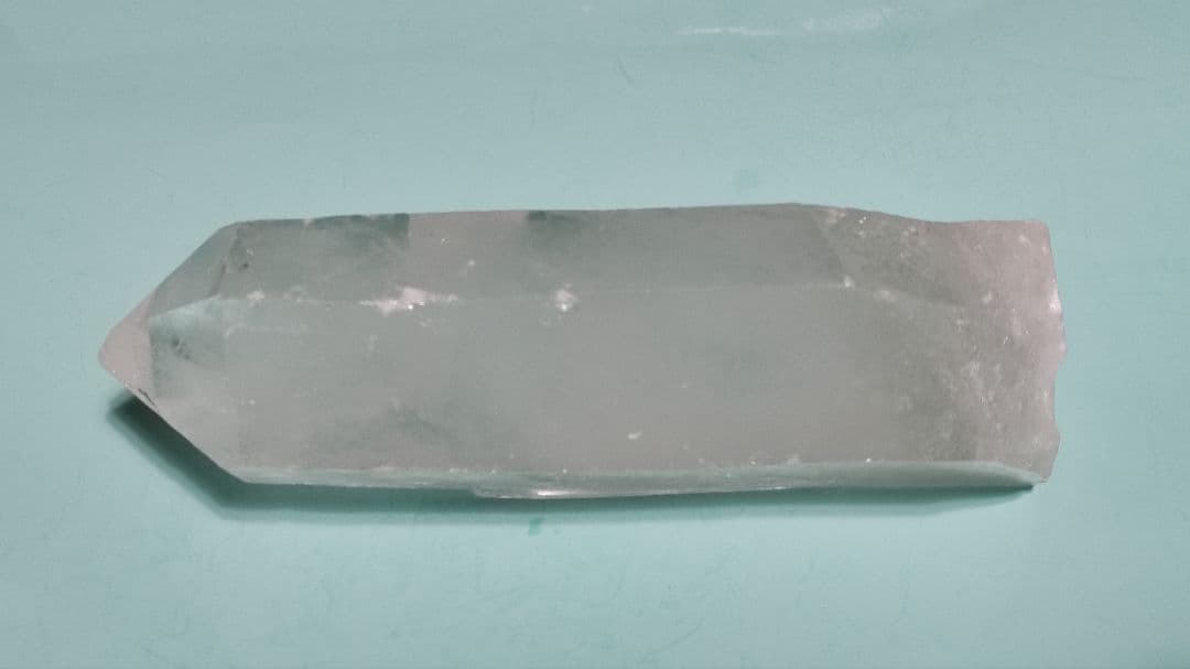 パワーストーン　天然石　ポイント　レインボー入り水晶　569g　No.948