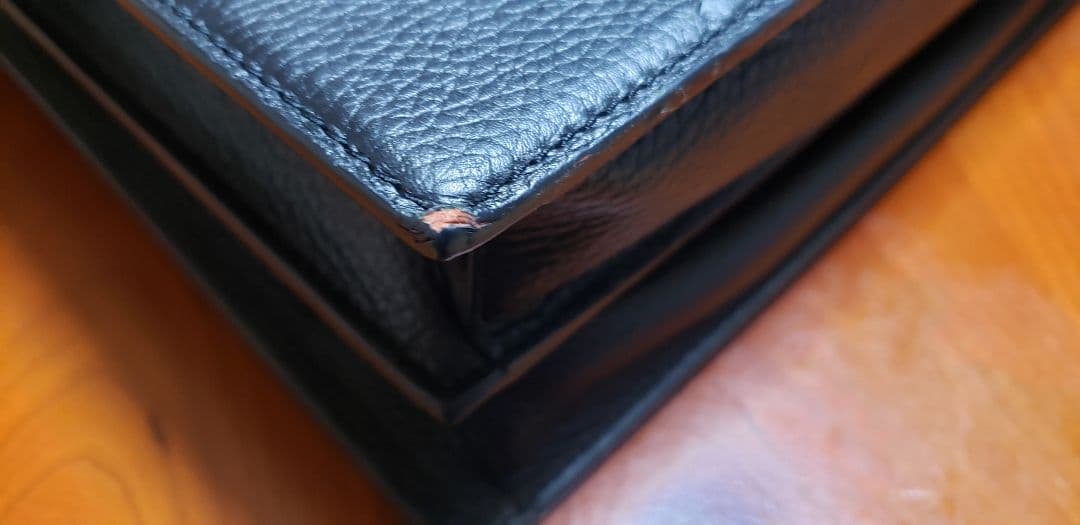 黒 レザー ビジネスバッグ ハンドル付き