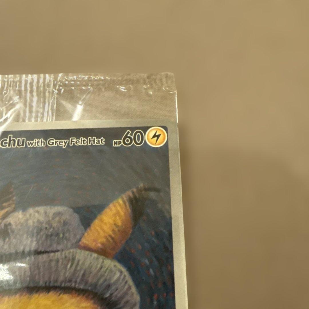 未開封　Pikachu (Gray Hat) ポケモンカード