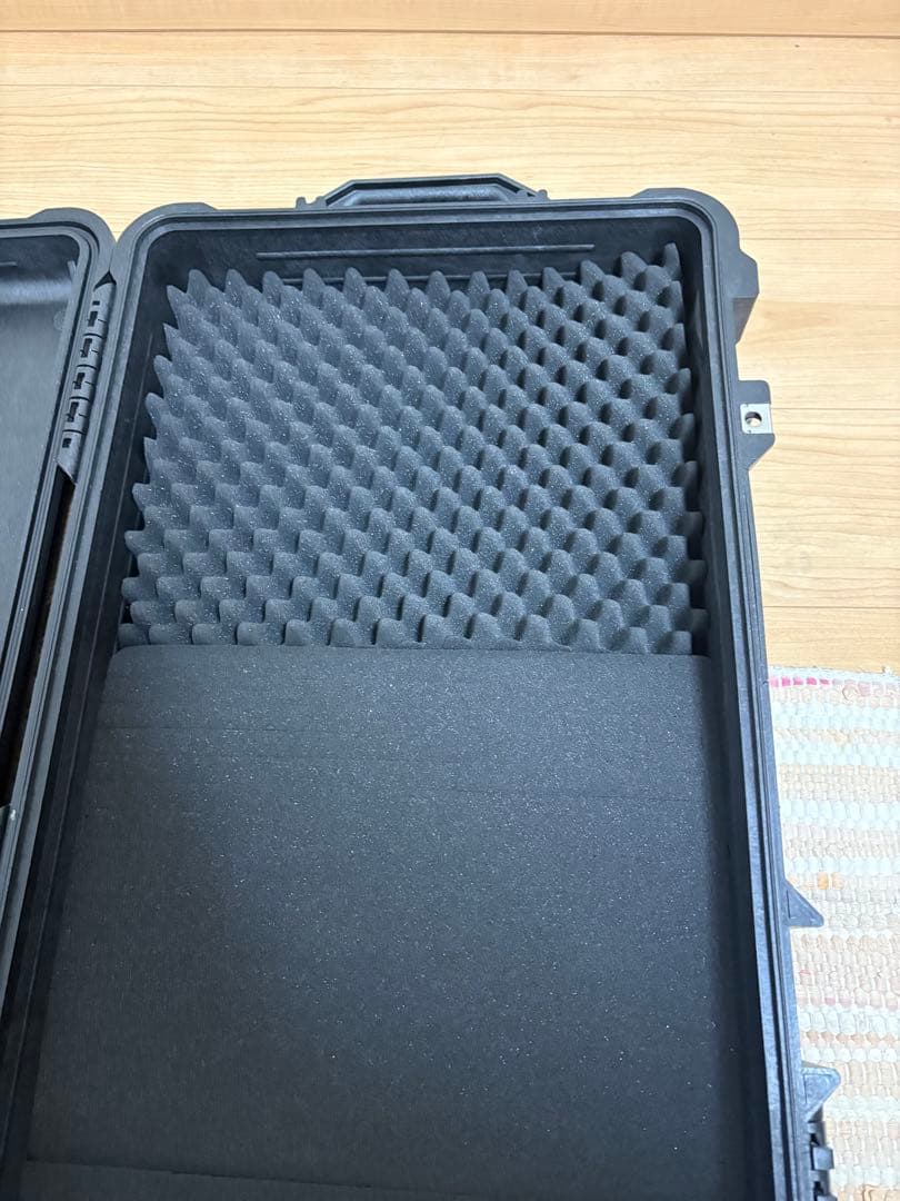 Pelican 1750 ケース ブラック