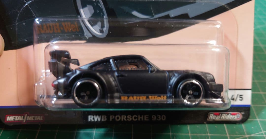 Hot Wheels RWB Porsche 930 シルエット