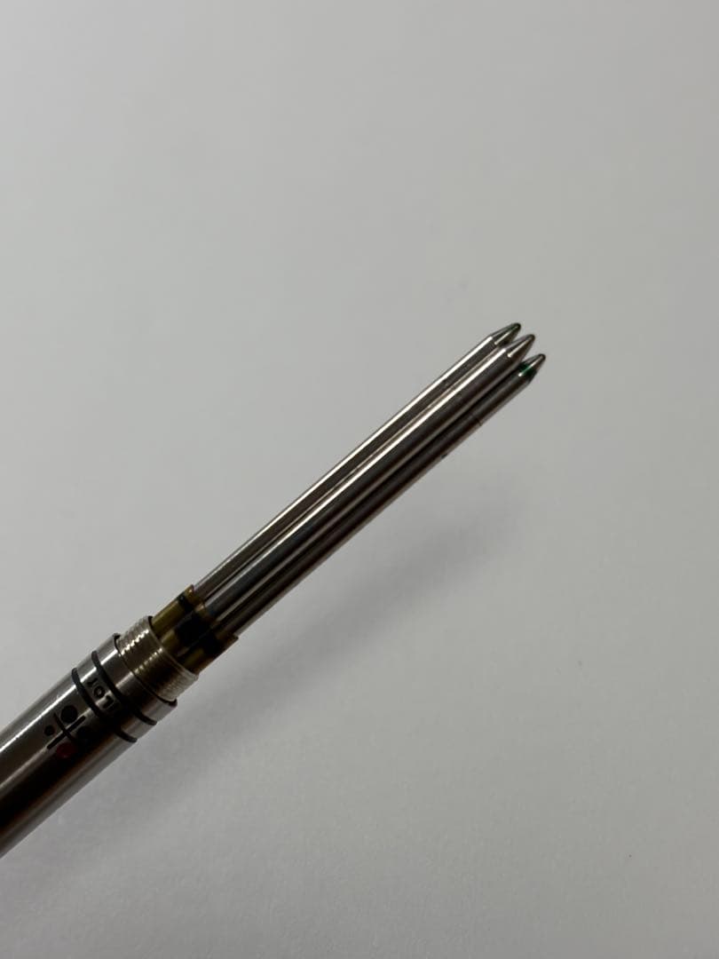 ホソブト　多機能ペン