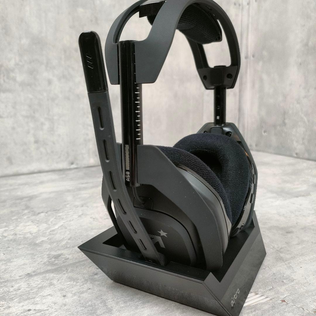 【迅速発送】ASTRO A50 ワイヤレスヘッドホン + ベースステーション