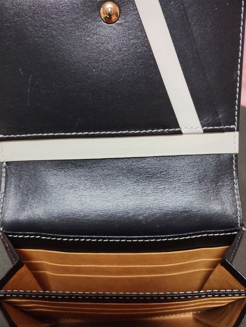 キタムラ　 二つ折り財布　パスケース