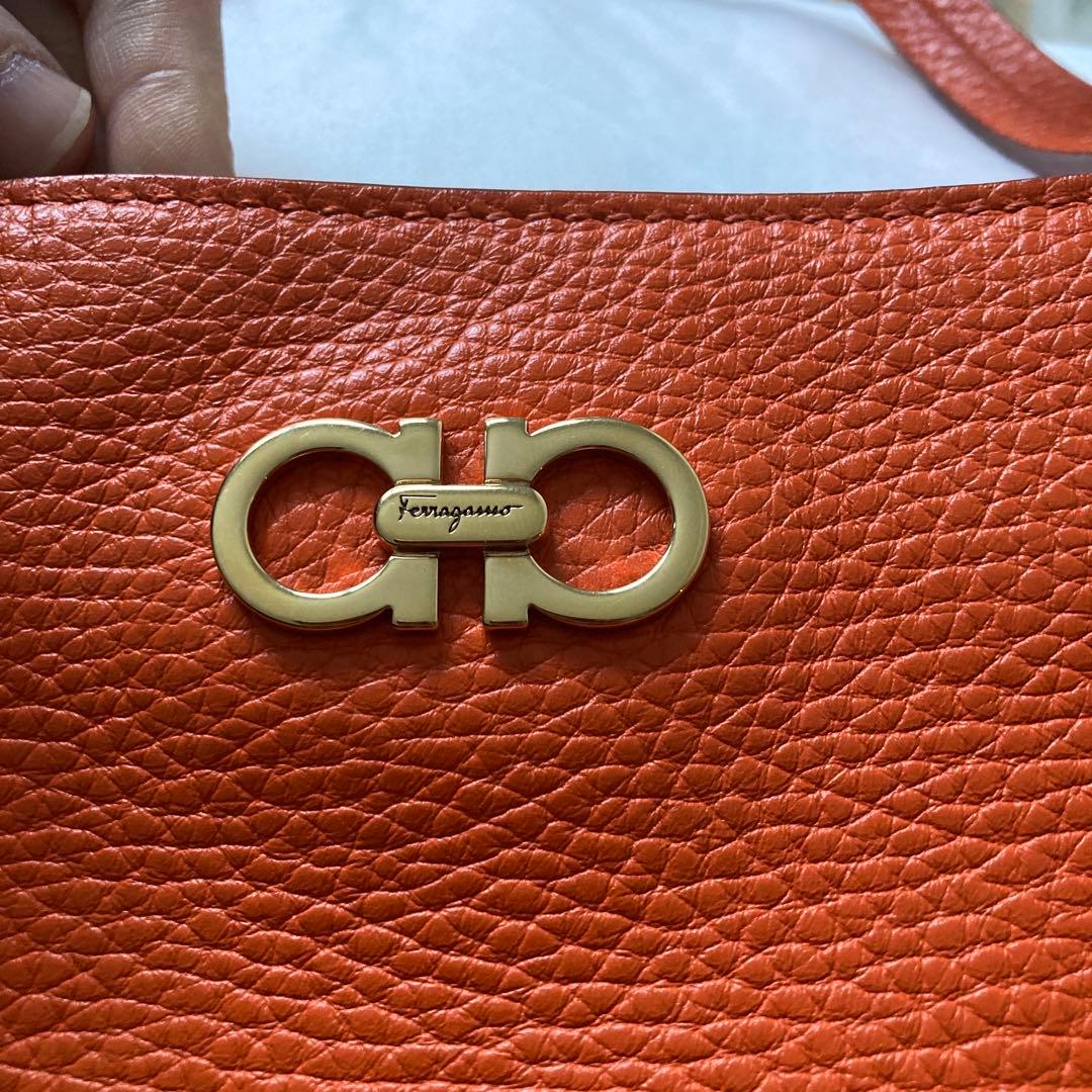 【*ん様 Ferragamo フェラガモ　トートバッグ　ガンチーニ　ショルダー