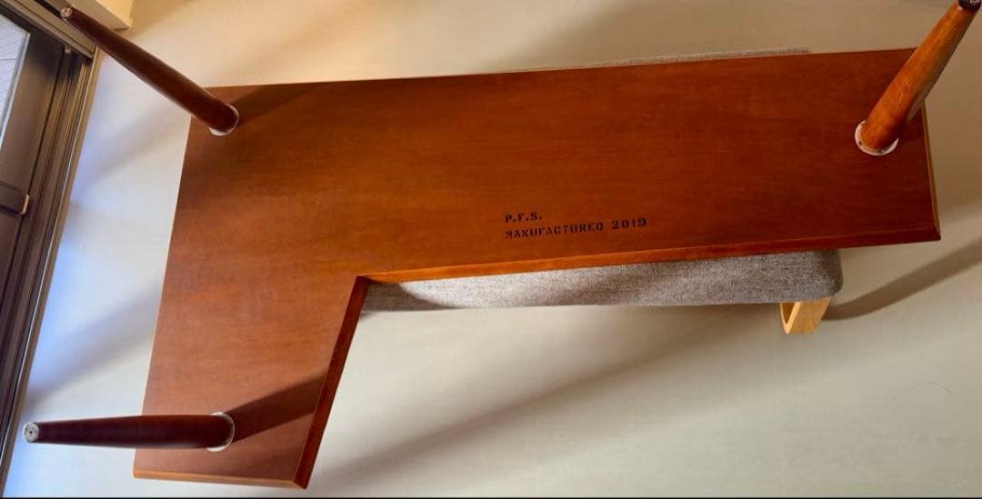 パシフィックファニチャーサービス RUDDER TEA TABLE