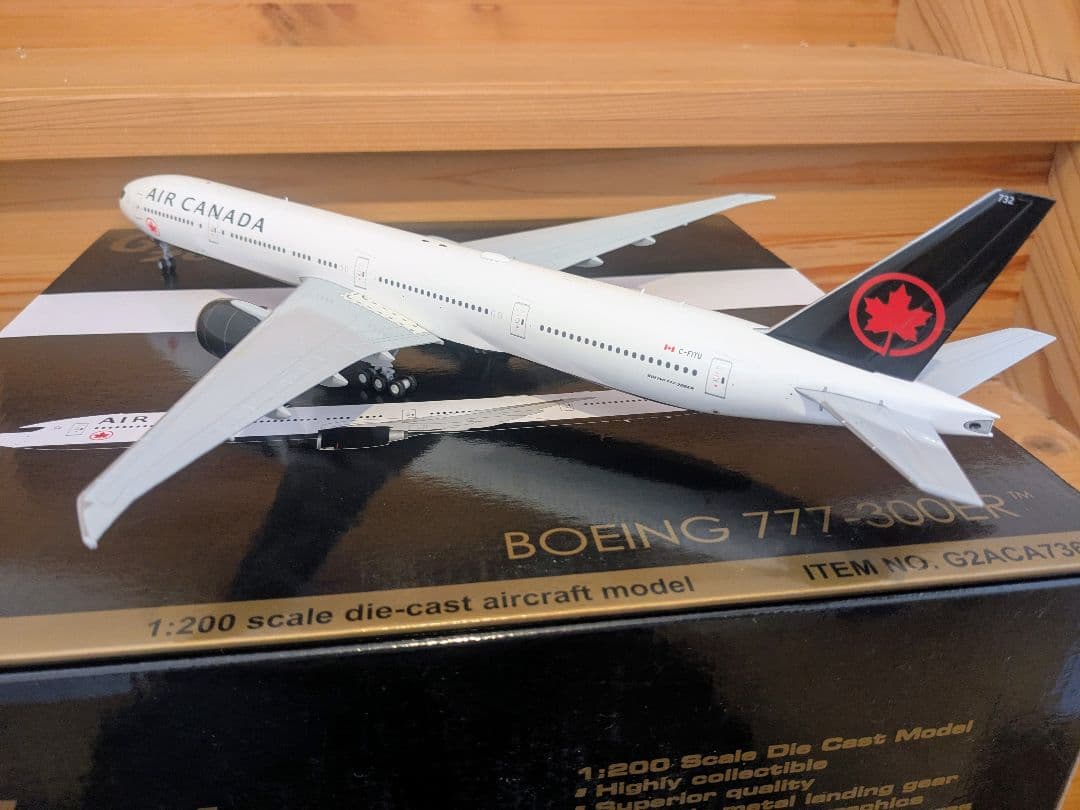 ジェミニ200 エアカナダ 777-300ER 1/200　ANA JAL