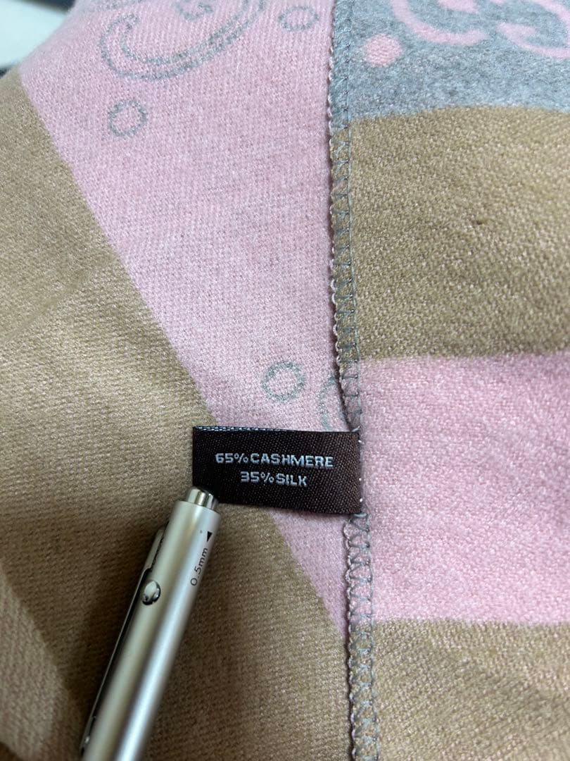 グッチ マフラー