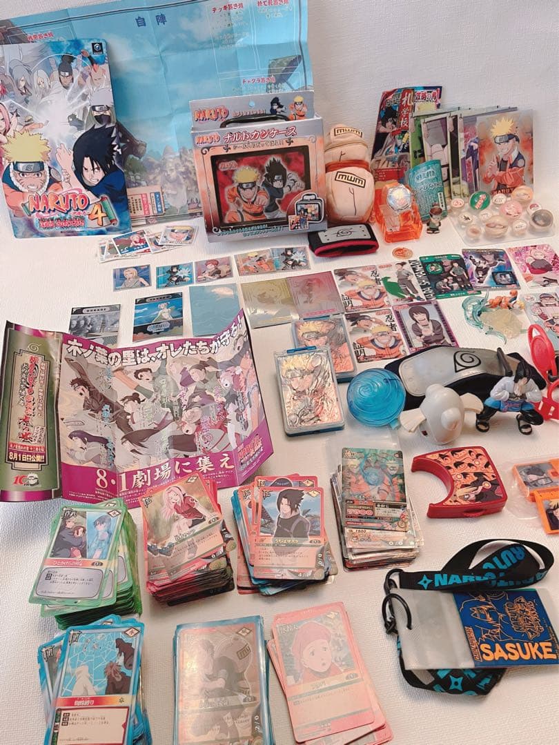 NARUTO CARDGAME などのカード500枚以上　シール　おもちゃ