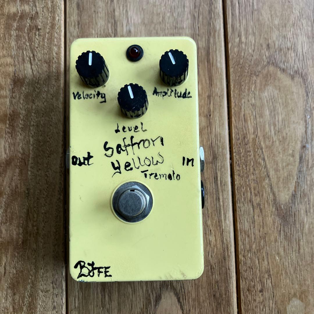 ギター BJFE Saffron Yellow Tremolo