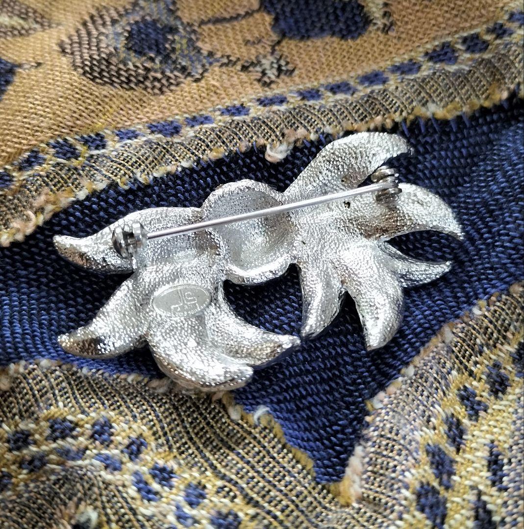超美品✨《JS PARIS》✨ヴィンテージ ジュエリー レトロ リボン♡ブローチ
