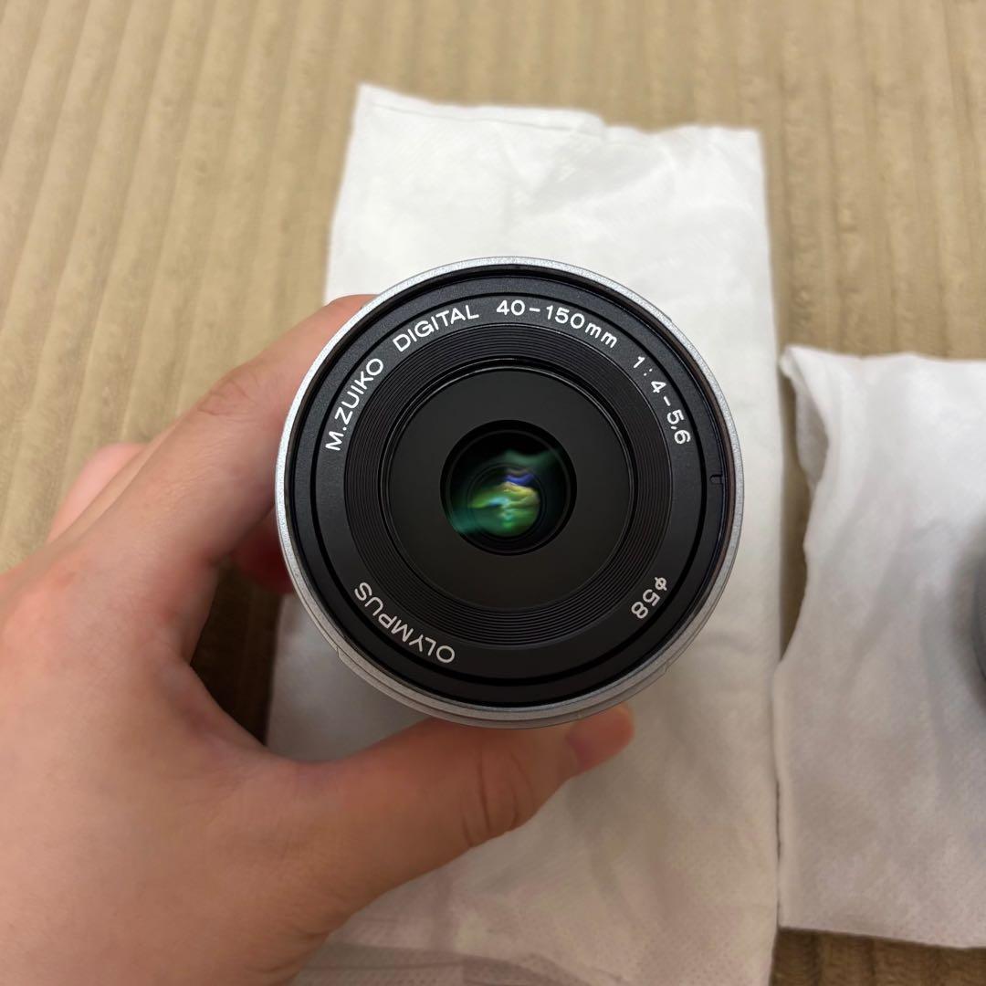 シャッター回数2347回 OLYMPUS PEN E-PL8 ダブルズームキット