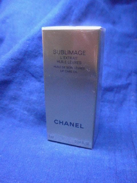 シャネルの新製品　新品未使用　サブリマージュ レクストレ ユイル レーヴル