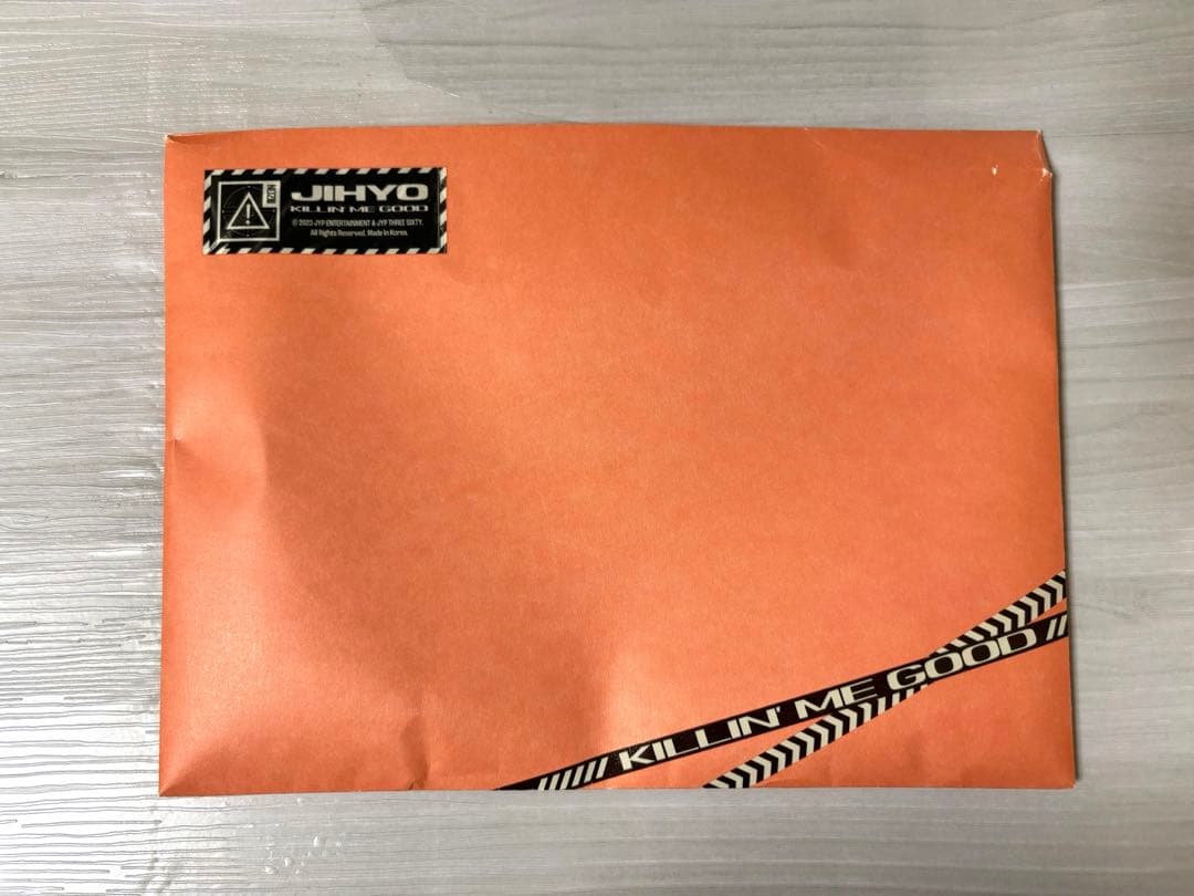 TWICE ジヒョ ZONE ソロ グッズ KIT jypshop 特典 トレカ